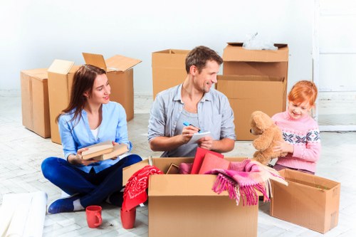 Moving assistance for a flat relocation in Catford
